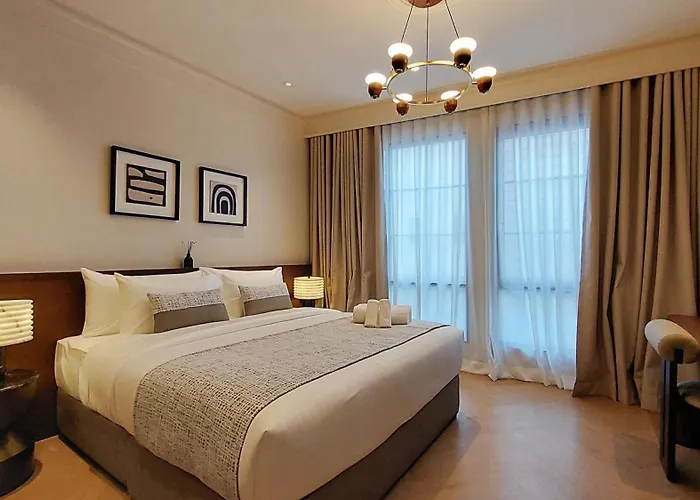 Hotel Marwin Monique 4*